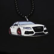 Брелок пластик Audi белая c четками